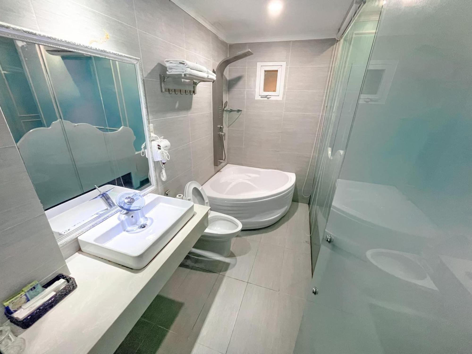 Khai Hung Hotel Binh Chanh Ho Si Minh-város Kültér fotó